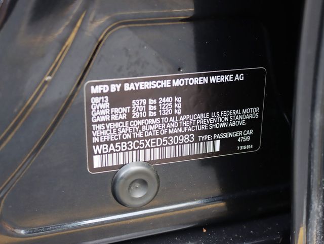 2014 BMW 5 Series 535i xDrive - 22875767 - 37