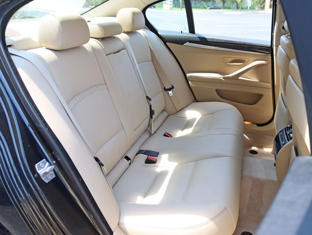 2014 BMW 5 Series 535i xDrive - 22887202 - 25