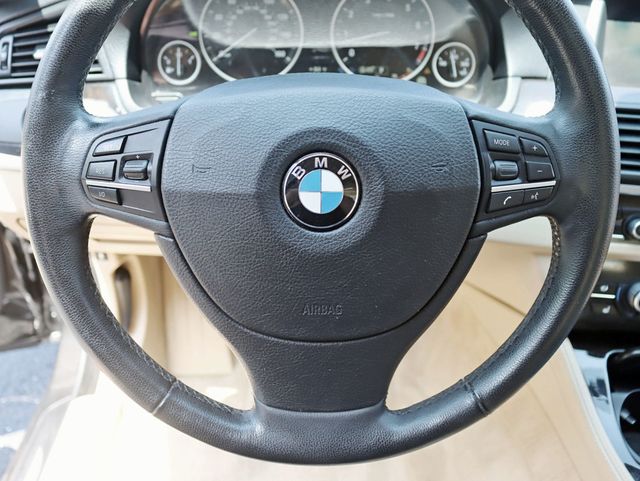 2014 BMW 5 Series 535i xDrive - 22888782 - 12