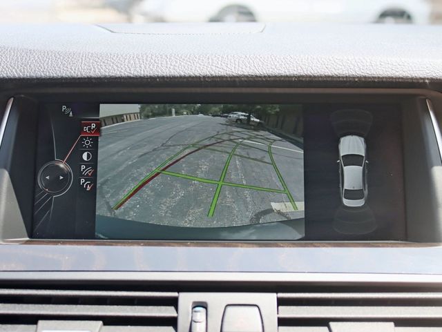 2014 BMW 5 Series 535i xDrive - 22888782 - 15