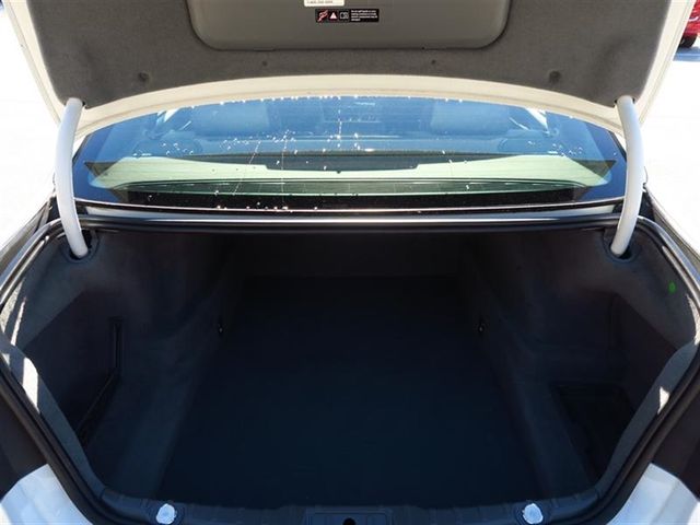 2014 BMW 7 Series 750Li - 17050842 - 10