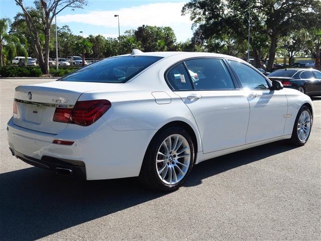 2014 BMW 7 Series 750Li - 17050842 - 6
