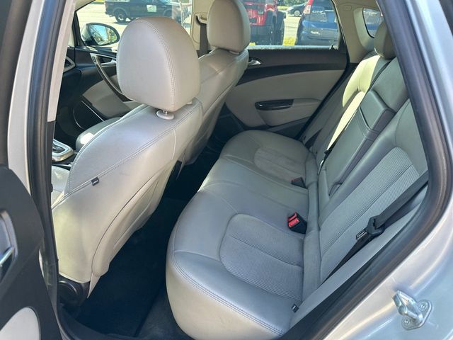2014 Buick Verano 4dr Sedan Convenience Group - 22720210 - 11