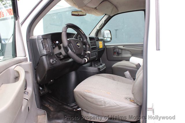 2014 Chevrolet Express Cargo Van RWD 2500 135" - 22888214 - 5