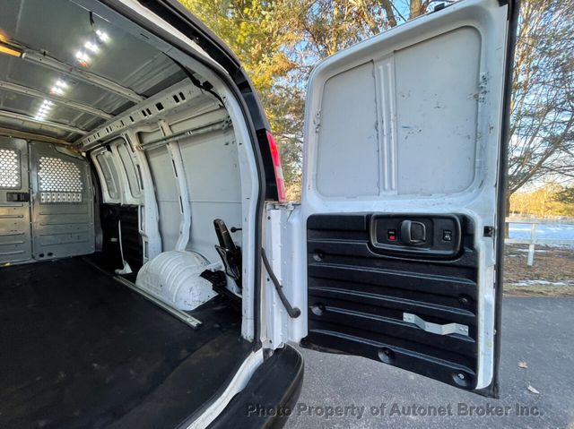 2014 Chevrolet Express Cargo Van RWD 3500 135" - 22329925 - 22