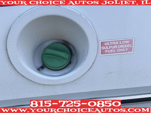 2014 Chevrolet Express Commercial Cutaway 4500 Van 177" Diesel - 22936436 - 16