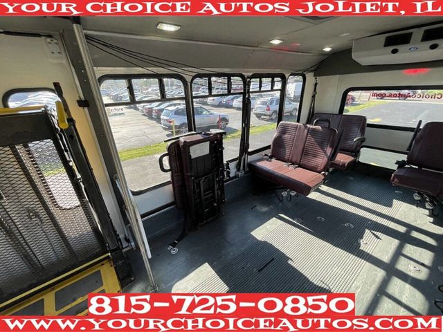 2014 Chevrolet Express Commercial Cutaway 4500 Van 177" Diesel - 22936436 - 27