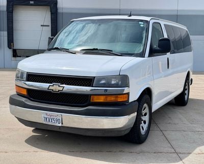 2014 Chevrolet Express Passenger LS