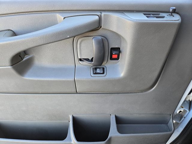 2014 Chevrolet Express Passenger RWD 2500 135" LT - 22894377 - 15