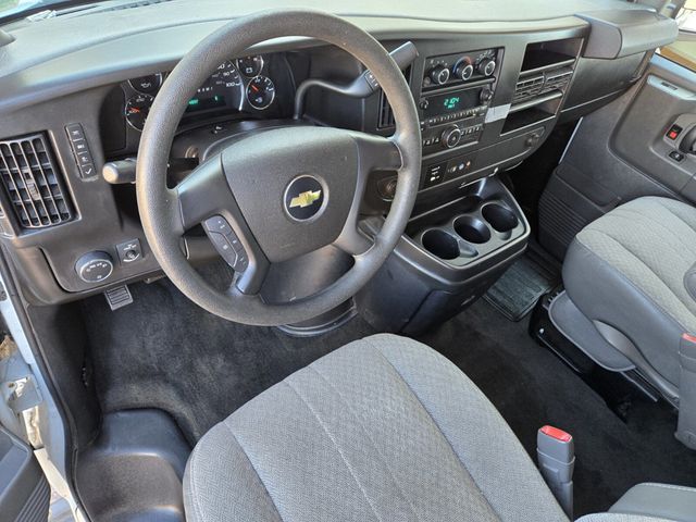 2014 Chevrolet Express Passenger RWD 2500 135" LT - 22894377 - 7