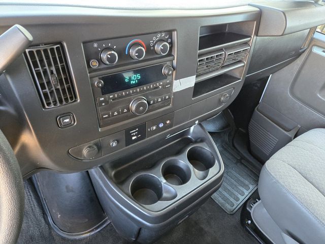 2014 Chevrolet Express Passenger RWD 2500 135" LT - 22894377 - 8