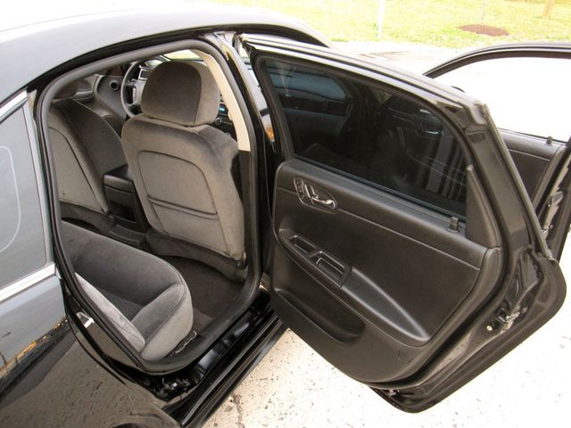 2014 Chevrolet Impala Limited 4dr Sedan LT - 22378180 - 23