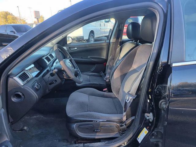 2014 Chevrolet Impala Limited Sedan 4D Police 3.6L V6 - 22935653 - 1