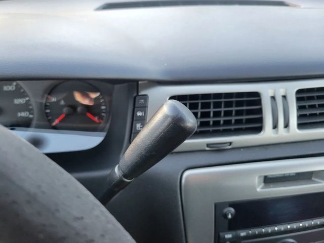 2014 Chevrolet Impala Limited Sedan 4D Police 3.6L V6 - 22935653 - 23