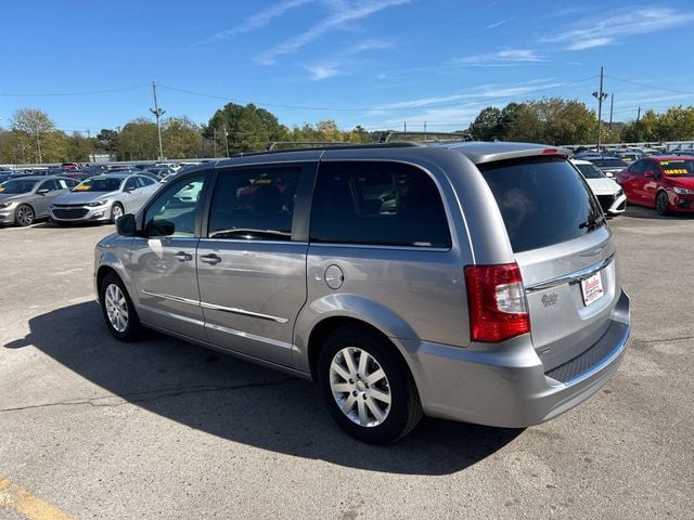 2014 Chrysler Town & Country 4dr Wagon Touring - 22936361 - 5