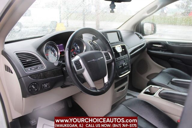 2014 Chrysler Town & Country 4dr Wagon Touring - 22387639 - 9
