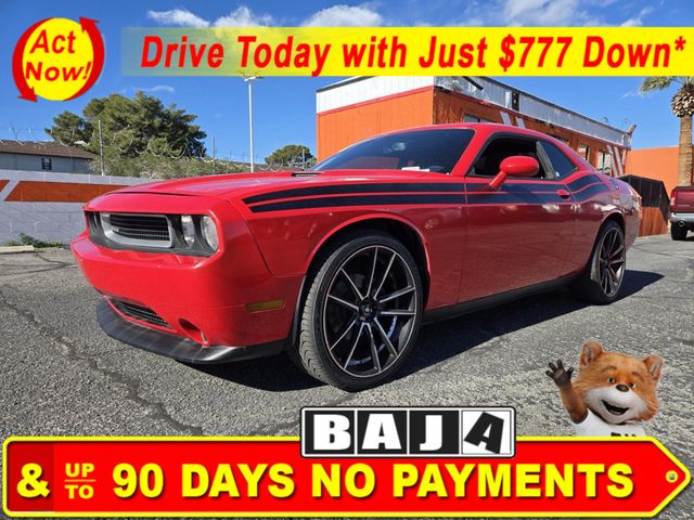 2014 Dodge Challenger SXT's photo