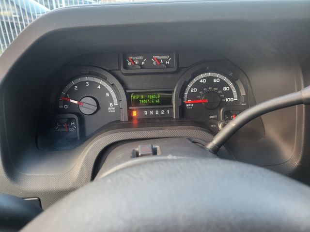 2014 Ford Econoline Cargo Van E-350 Super Duty Recreational - 22697333 - 13