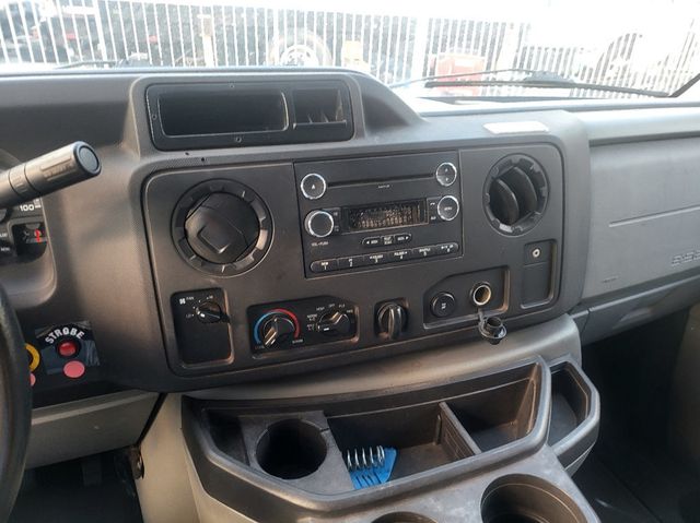 2014 Ford Econoline Cargo Van E-350 Super Duty Recreational - 22697333 - 7
