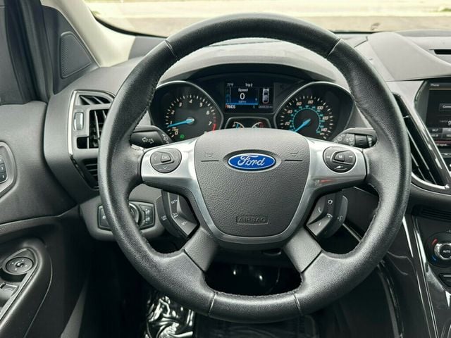 2014 Ford Escape 4WD 4dr Titanium - 22212848 - 23