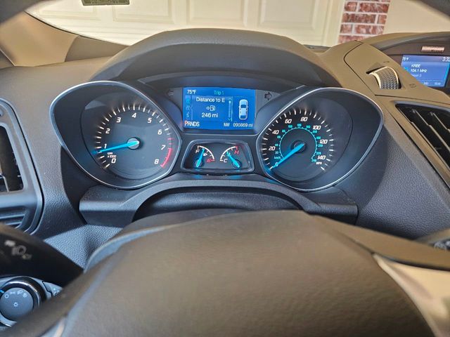 2014 Ford Escape FWD 4dr SE - 21897688 - 36