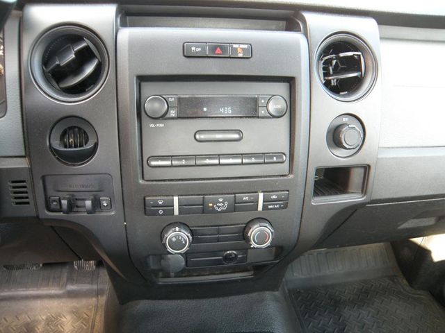 2014 Ford F-150 XL 8-ft. Bed 2WD - 22918910 - 10