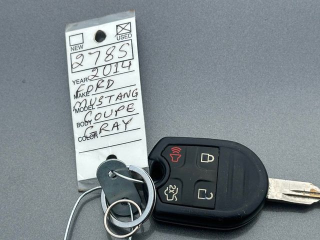 2014 Ford Mustang 2dr Convertible V6 - 22931919 - 42