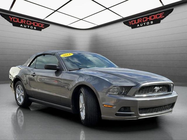 2014 Ford Mustang 2dr Convertible V6 - 22931919 - 7