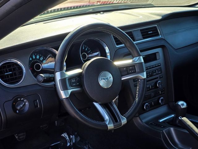 2014 Ford Mustang 2dr Coupe GT - 22936390 - 11