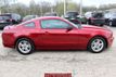 2014 Ford Mustang 2dr Coupe V6 - 22410920 - 7