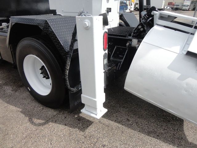 2014 Freightliner BUSINESS CLASS M2 106 BRUSH HAWG GRAPPLE LOADER - 21633812 - 21
