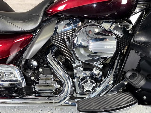 2014 Harley-Davidson FLHTK Electra Glide Ultra Limited LOW MILES! - 22929582 - 5