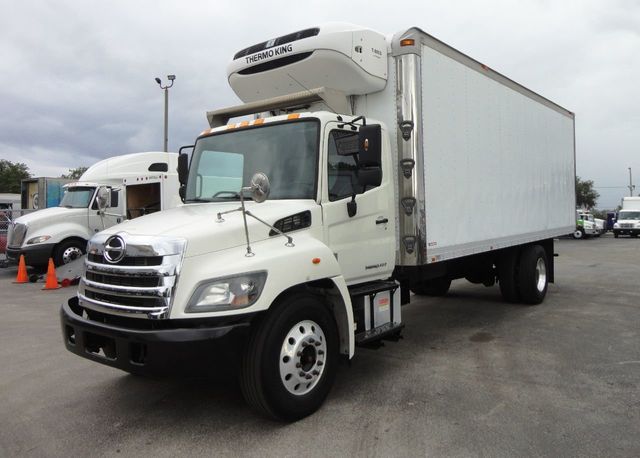 2014 HINO 268A 24FT REFRIGERATED BOX TRUCK. THERMO KING T880S WHISPER - 20482246 - 1