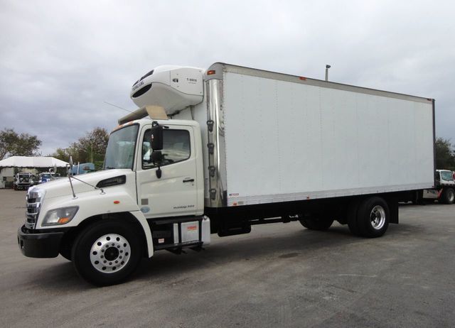 2014 HINO 268A 24FT REFRIGERATED BOX TRUCK. THERMO KING T880S WHISPER - 20482246 - 2