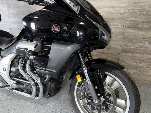 2014 Honda CTX1300 LOW MILES! - 22924566 - 4