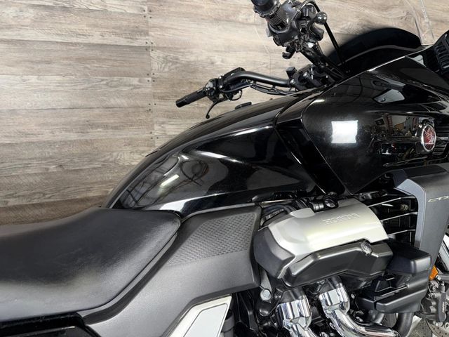 2014 Honda CTX1300 LOW MILES! - 22924566 - 7