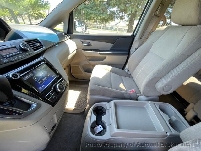 2014 Honda Odyssey 5dr EX - 22392587 - 14
