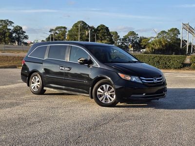 2014 Honda Odyssey EX-L's photo