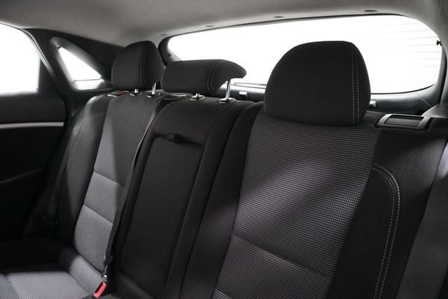 2014 Hyundai Elantra GT 5dr Hatchback Manual - 22866638 - 10