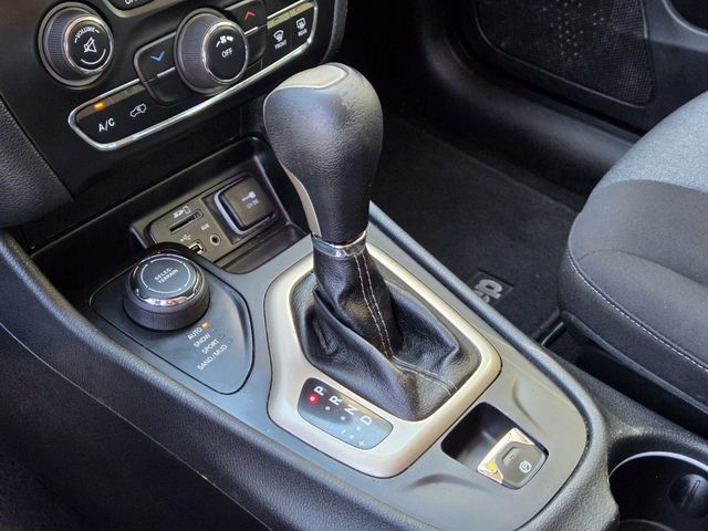 2014 Jeep Cherokee 4WD 4dr Latitude - 22921296 - 18