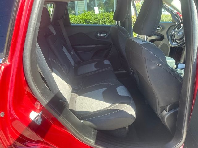 2014 Jeep Cherokee CHEROKEE LATITUDE - 22937289 - 13