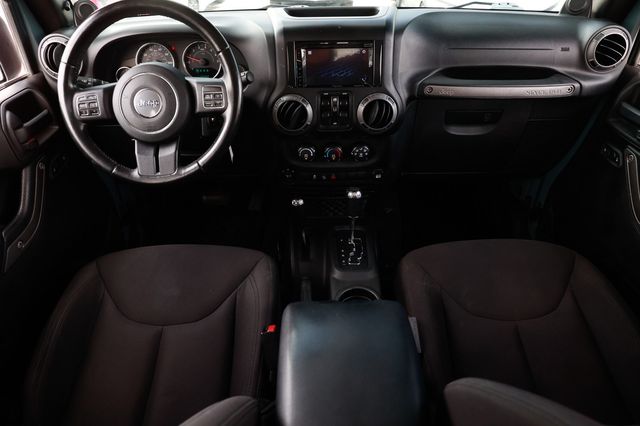 2014 Jeep Wrangler Unlimited 4WD 4dr Sport - 22923084 - 1