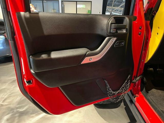 2014 Jeep Wrangler Unlimited Rubicon/6SpeedManual/FoxShocks/CorbeauSeats/RollCage/XRC Winch - 22840607 - 15