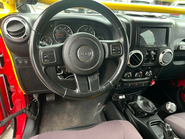 2014 Jeep Wrangler Unlimited Rubicon/6SpeedManual/FoxShocks/CorbeauSeats/RollCage/XRC Winch - 22840607 - 18