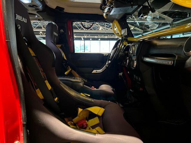 2014 Jeep Wrangler Unlimited Rubicon/6SpeedManual/FoxShocks/CorbeauSeats/RollCage/XRC Winch - 22840607 - 35
