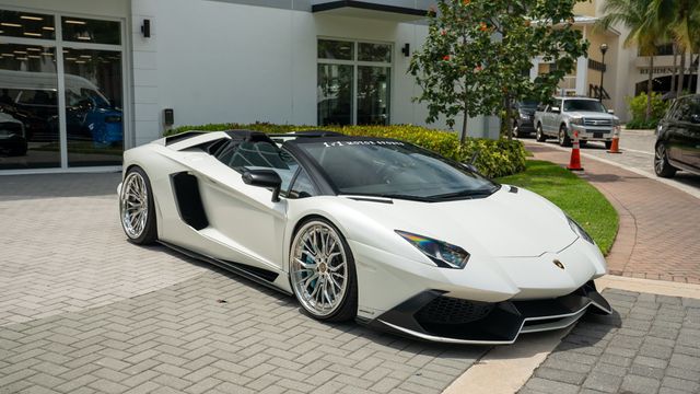 2014 Lamborghini Aventador 2dr Convertible 50th Anniversario - 22875851 - 10