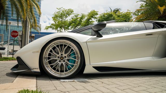 2014 Lamborghini Aventador 2dr Convertible 50th Anniversario - 22875851 - 26