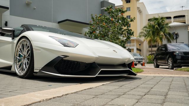 2014 Lamborghini Aventador 2dr Convertible 50th Anniversario - 22875851 - 37