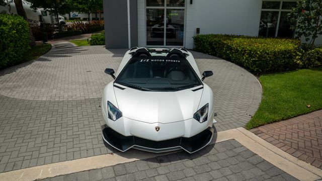 2014 Lamborghini Aventador 2dr Convertible 50th Anniversario - 22875851 - 3