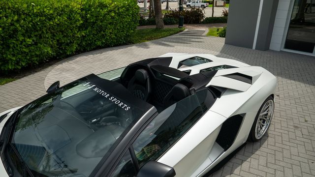 2014 Lamborghini Aventador 2dr Convertible 50th Anniversario - 22875851 - 40